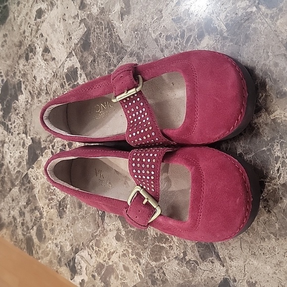 Vionic Orthaheel Technology Mary Jane Flat Woman's Shoes Size 6.5 - Picture 2 of 6